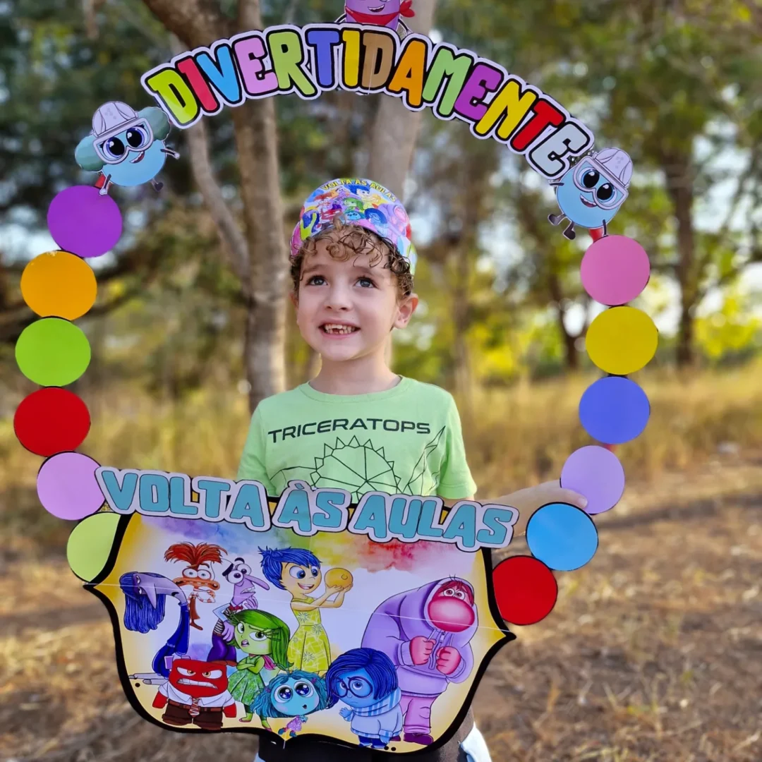 Volta às aulas DIVERTIDAMENTE